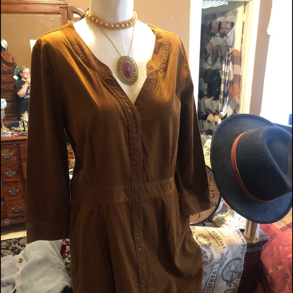 Cute little brown ribed dress